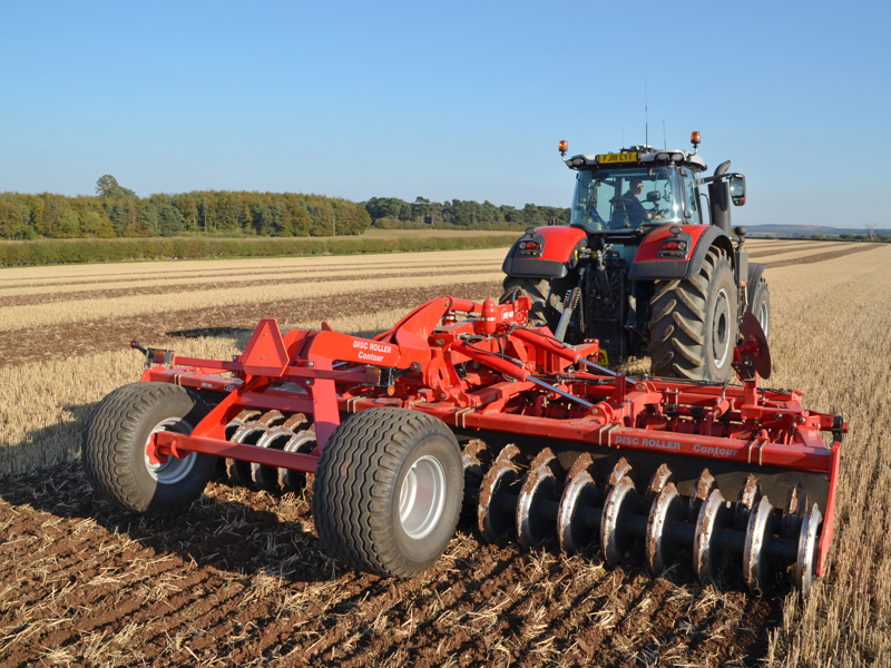 Putting seedbed quality first with HE-VA Disc Roller Contour