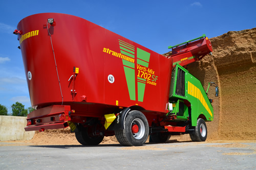 1702 Verti Mix Self Propelled